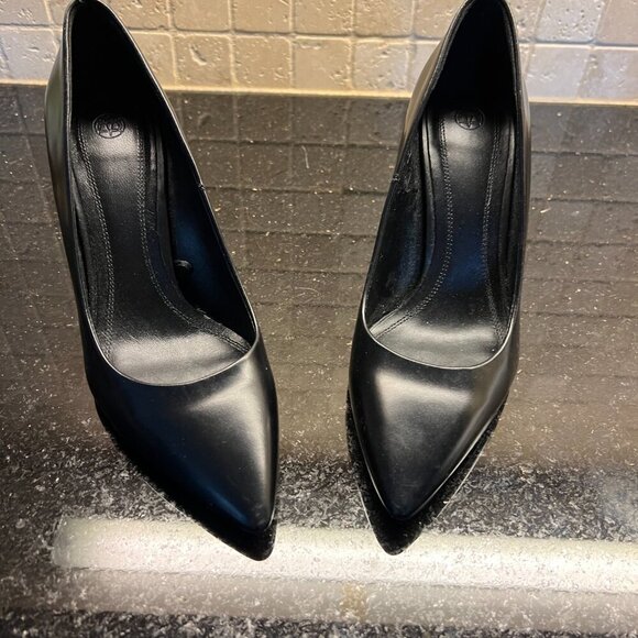 Massimo Dutti leather black heels, New - Picture 4 of 5